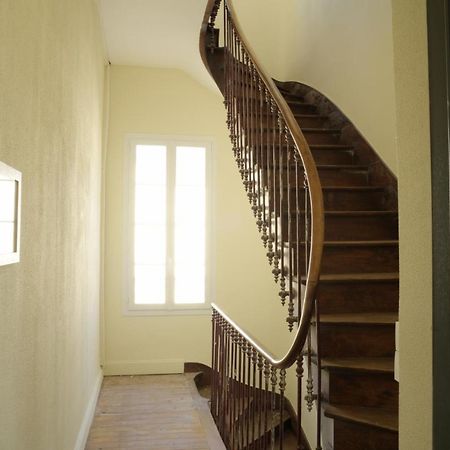 T2 De 55M2 Avec Toit Terrasse, Hyper Centre, Wifi, Draps, Savons Et Serviettes Fournis Cognac Zewnętrze zdjęcie